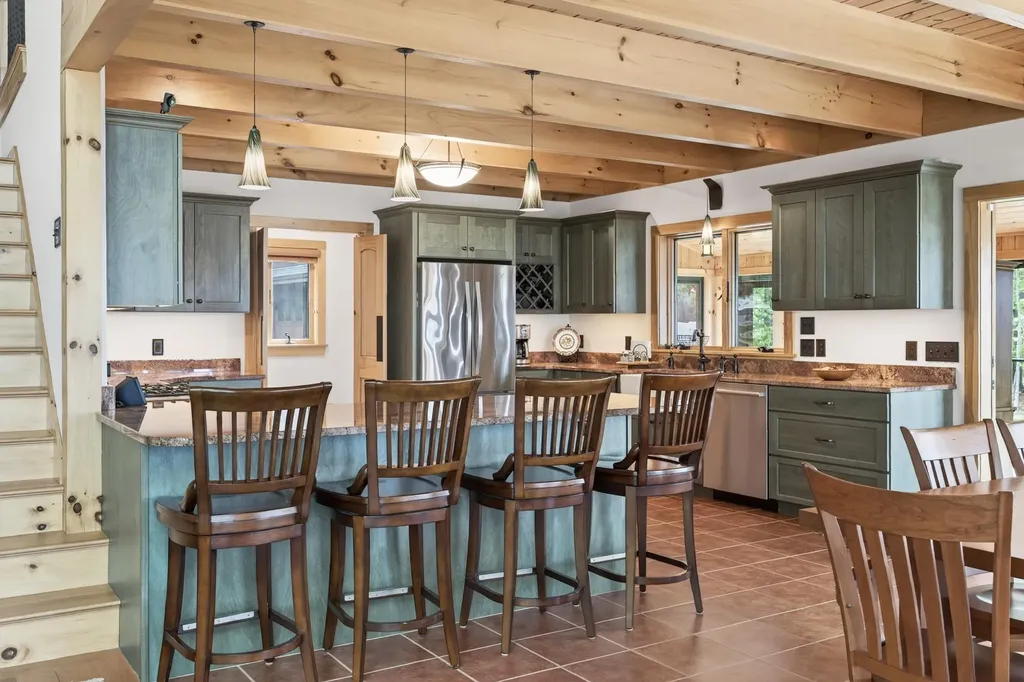 75 Scenic View Drive Naples ME 04055