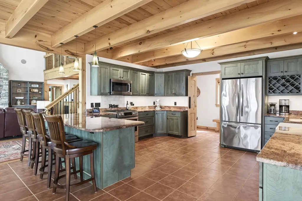 75 Scenic View Drive Naples ME 04055