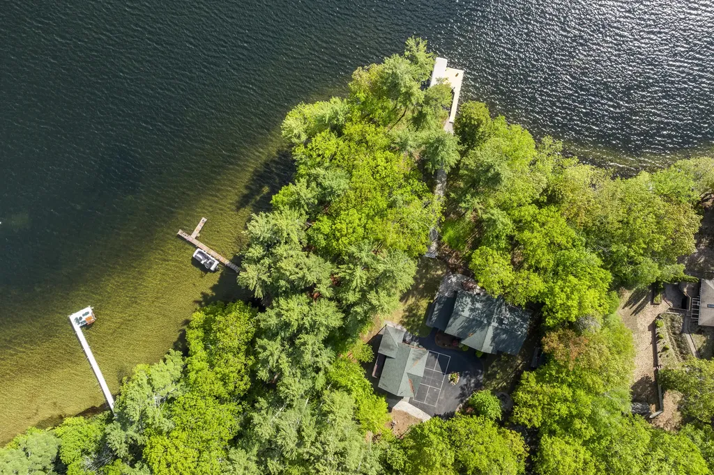 75 Scenic View Drive Naples ME 04055
