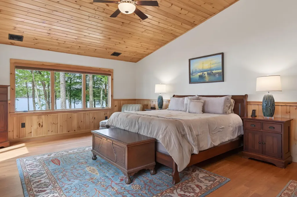 75 Scenic View Drive Naples ME 04055