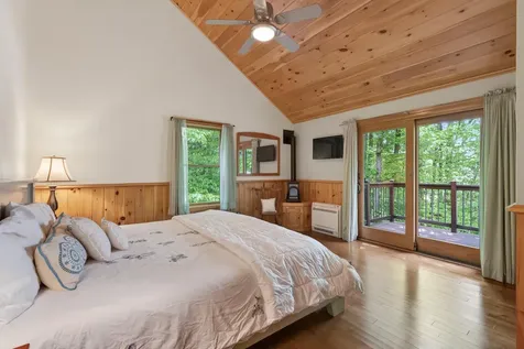 75 Scenic View Drive Naples ME 04055