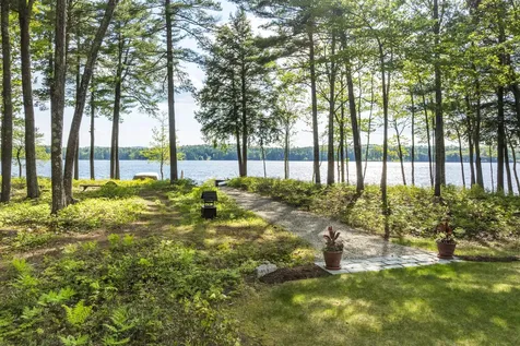 75 Scenic View Drive Naples ME 04055