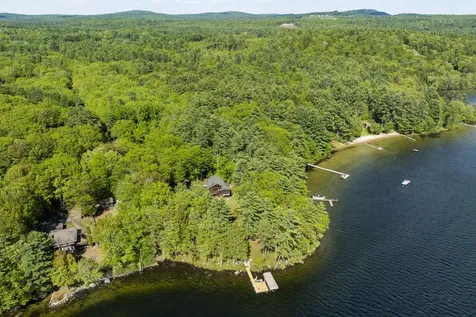 75 Scenic View Drive Naples ME 04055