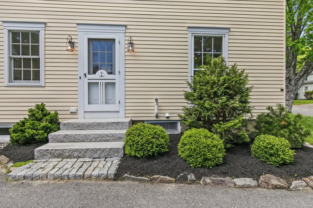62 South Street Freeport ME 04032