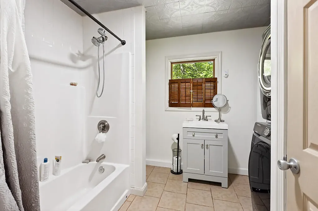 644 Rome Road Rome ME 04963