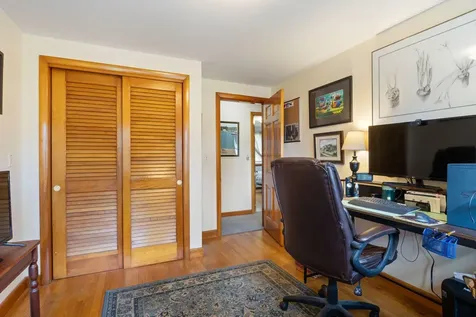 242 Spurwink Avenue Cape Elizabeth ME 04107