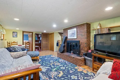 242 Spurwink Avenue Cape Elizabeth ME 04107