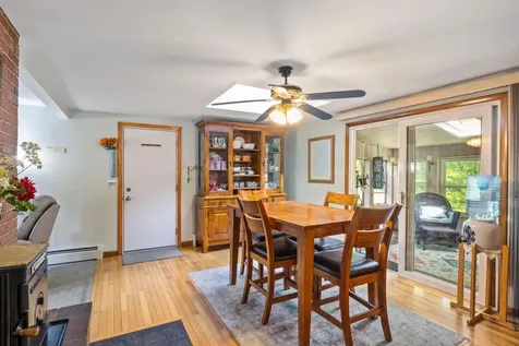 242 Spurwink Avenue Cape Elizabeth ME 04107