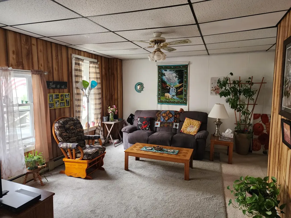 89 Oak Street Lewiston ME 04240