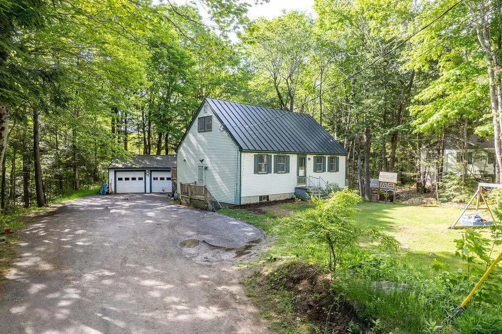 161 Pamela Drive Winthrop ME 04364