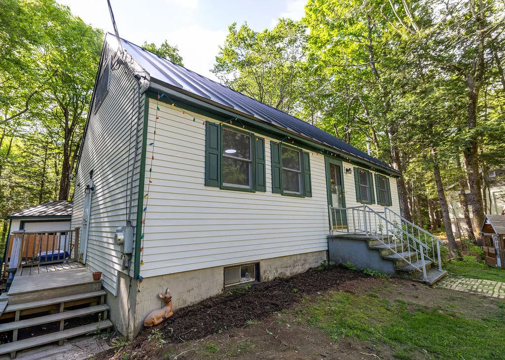 161 Pamela Drive Winthrop ME 04364