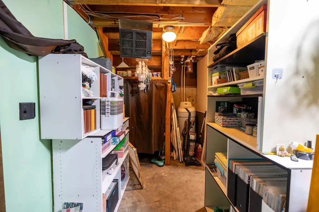 161 Pamela Drive Winthrop ME 04364