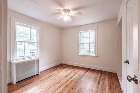 84 Oakhurst Road Cape Elizabeth ME 04107