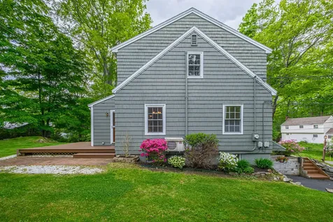 84 Oakhurst Road Cape Elizabeth ME 04107