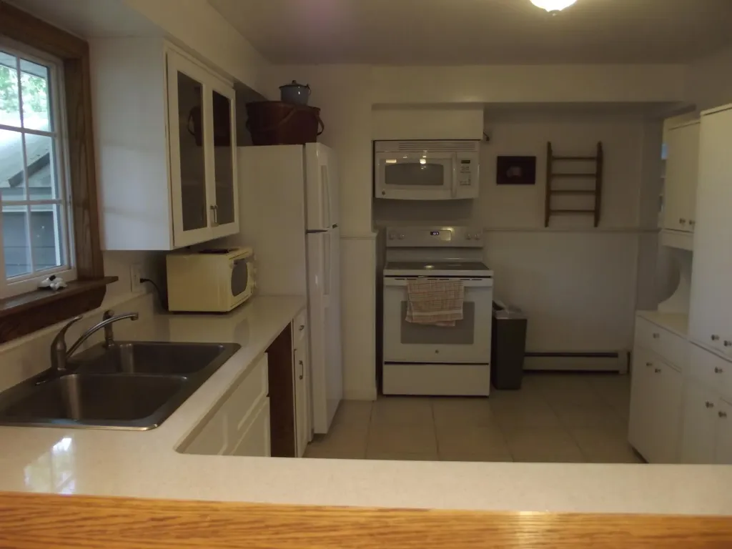 225 Skowhegan Fairfield ME 04937