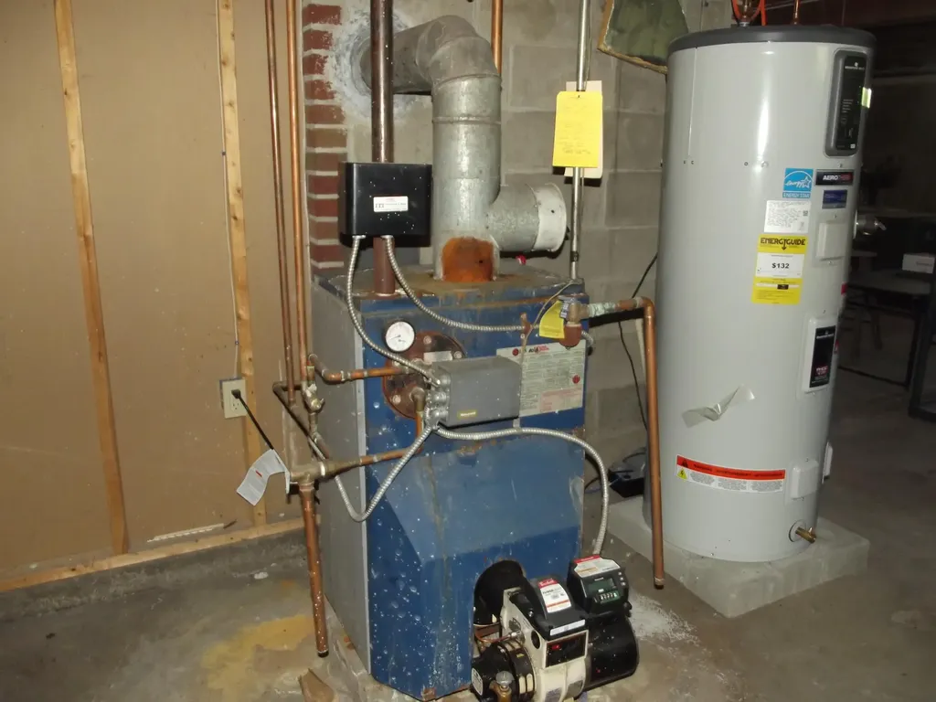 225 Skowhegan Fairfield ME 04937