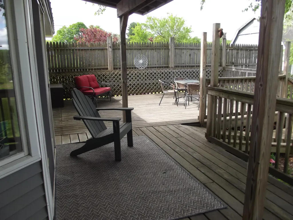 225 Skowhegan Fairfield ME 04937