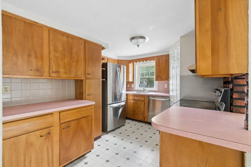 1 Wilbur Avenue Old Orchard Beach ME 04064