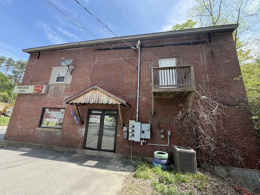 525 Main Street Wilton ME 04294