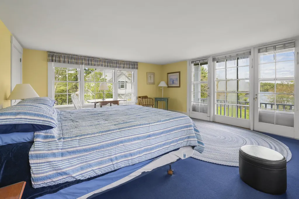 36 Pleasant Street Damariscotta ME 04553
