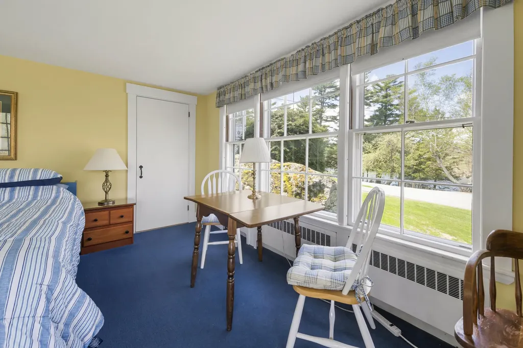 36 Pleasant Street Damariscotta ME 04553