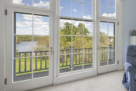 36 Pleasant Street Damariscotta ME 04553