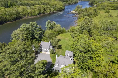 36 Pleasant Street Damariscotta ME 04553
