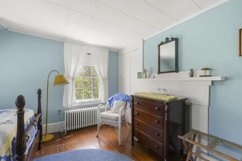 36 Pleasant Street Damariscotta ME 04553