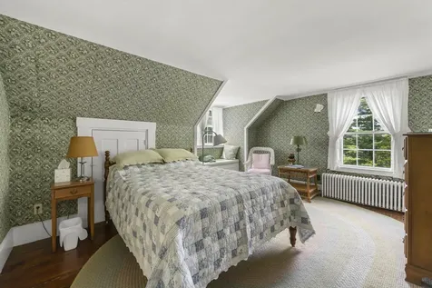 36 Pleasant Street Damariscotta ME 04553