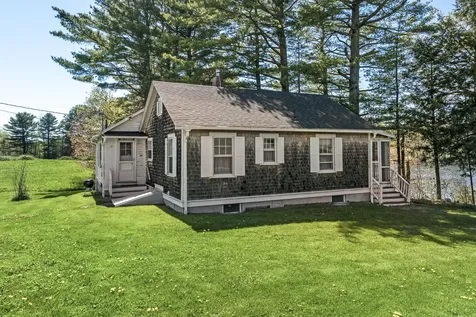 36 Pleasant Street Damariscotta ME 04553
