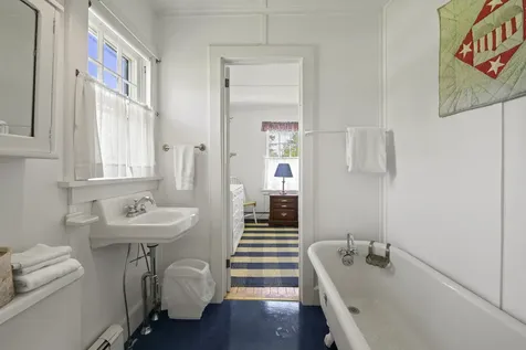 36 Pleasant Street Damariscotta ME 04553