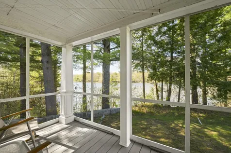 36 Pleasant Street Damariscotta ME 04553