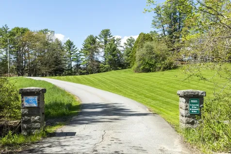 36 Pleasant Street Damariscotta ME 04553