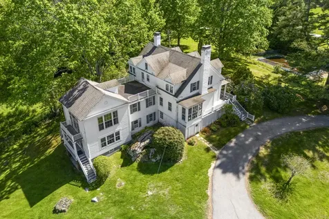 36 Pleasant Street Damariscotta ME 04553