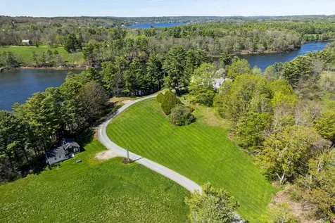 36 Pleasant Street Damariscotta ME 04553