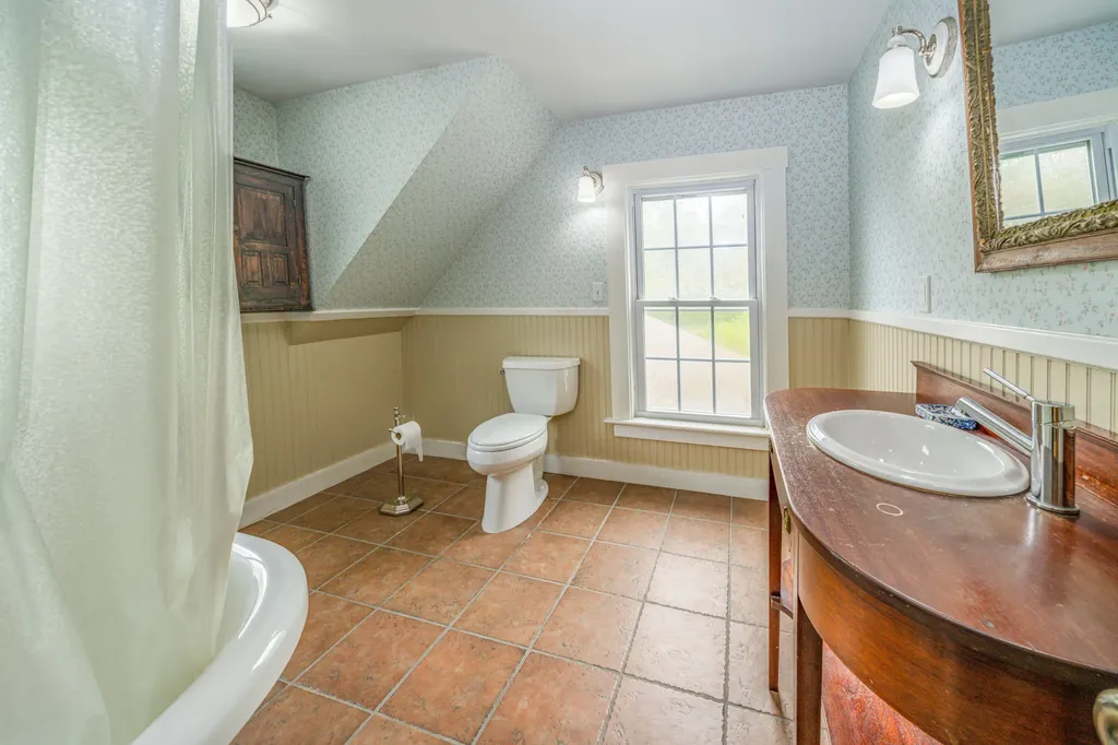 685 Winslows Mills Road Waldoboro ME 04572