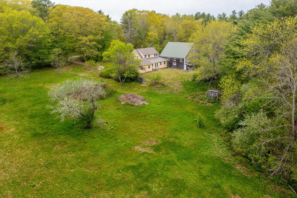 685 Winslows Mills Road Waldoboro ME 04572