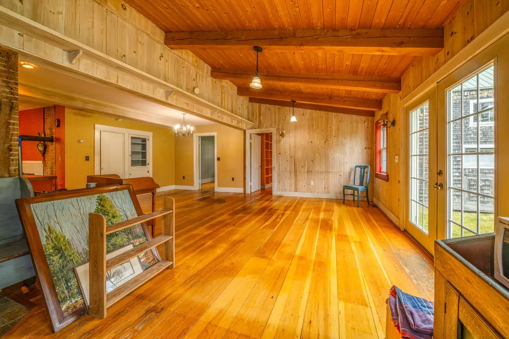 685 Winslows Mills Road Waldoboro ME 04572