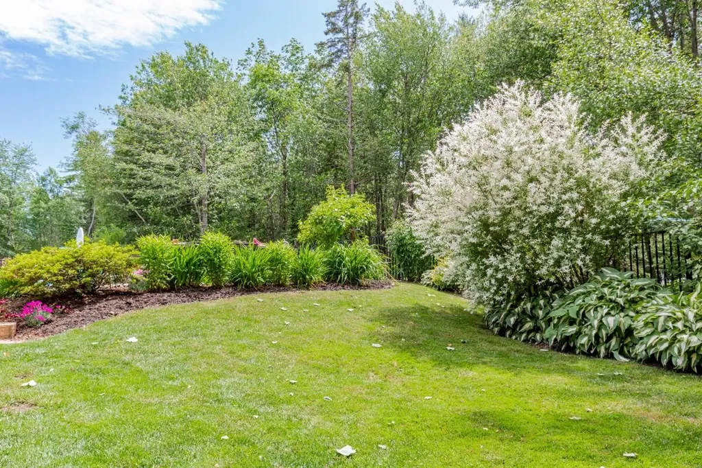 7 Bornheimer Place Scarborough ME 04074