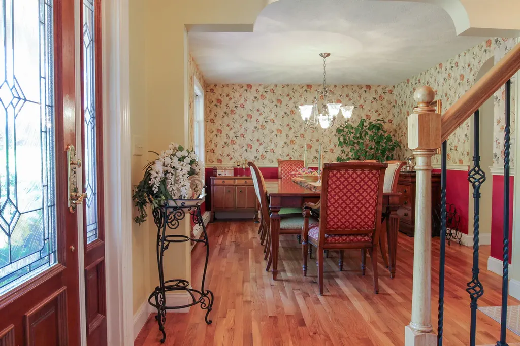 7 Bornheimer Place Scarborough ME 04074