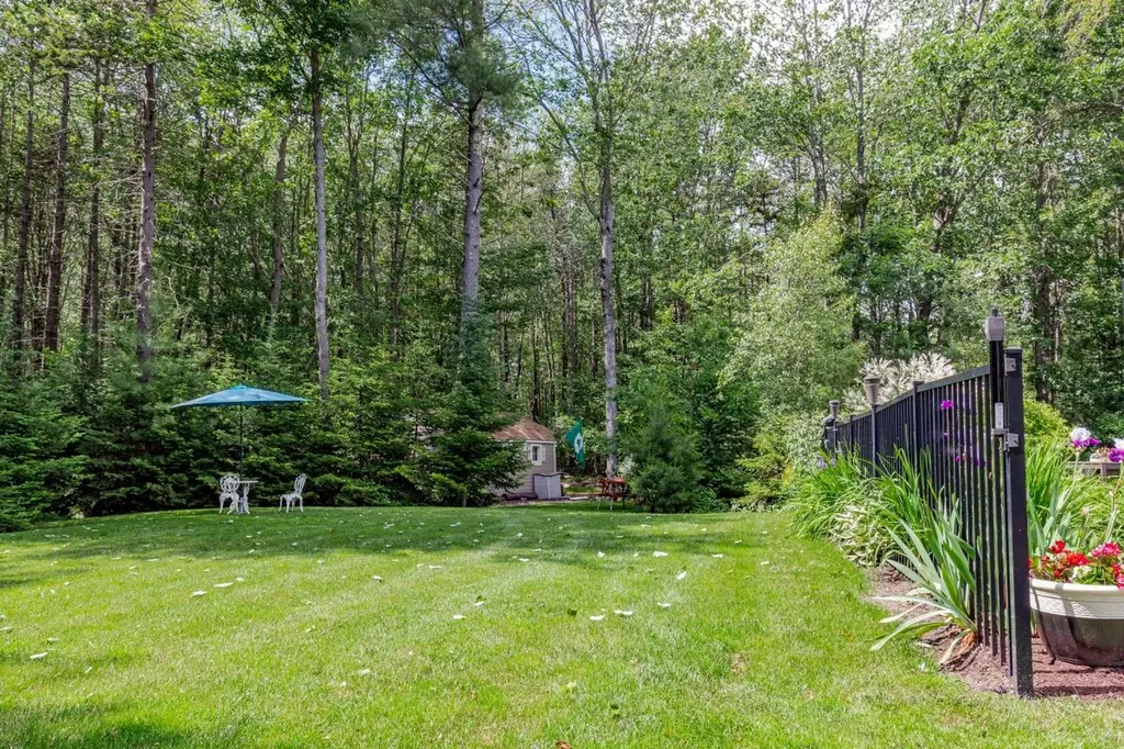 7 Bornheimer Place Scarborough ME 04074