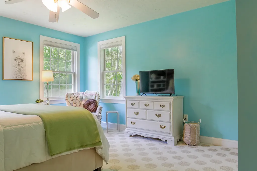 7 Bornheimer Place Scarborough ME 04074