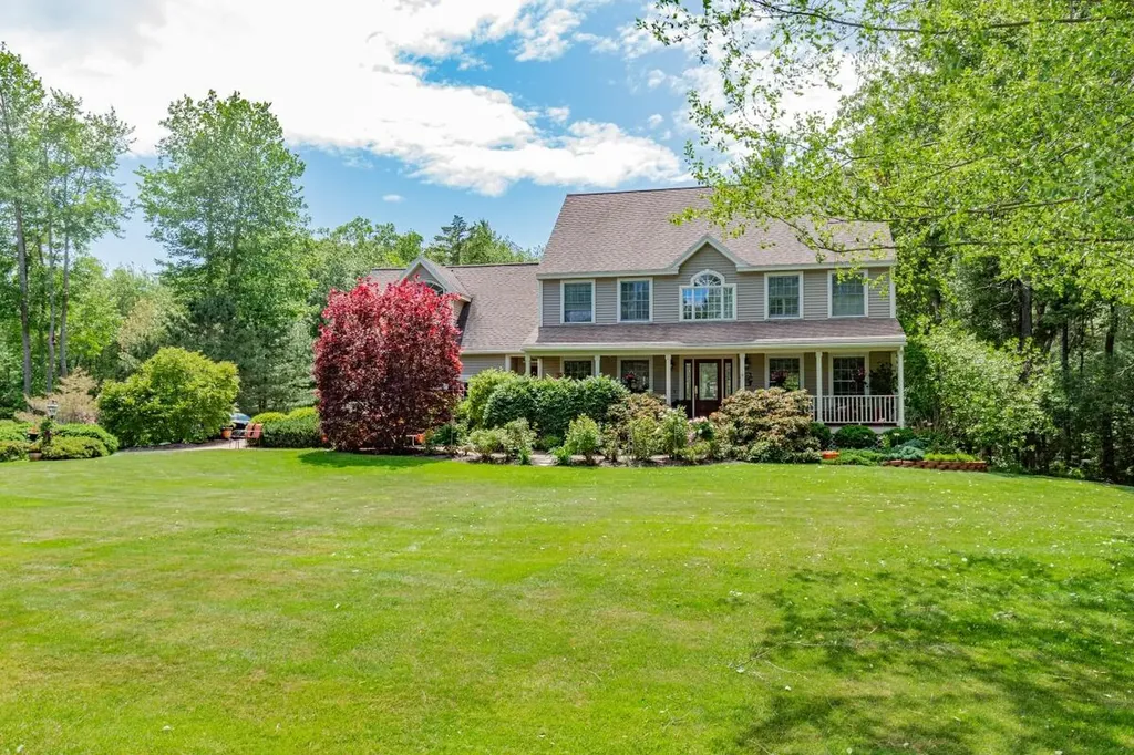 7 Bornheimer Place Scarborough ME 04074