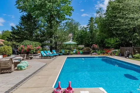7 Bornheimer Place Scarborough ME 04074