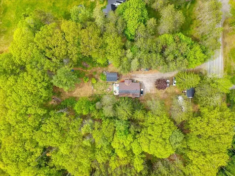 1572 River Road Bucksport ME 04416