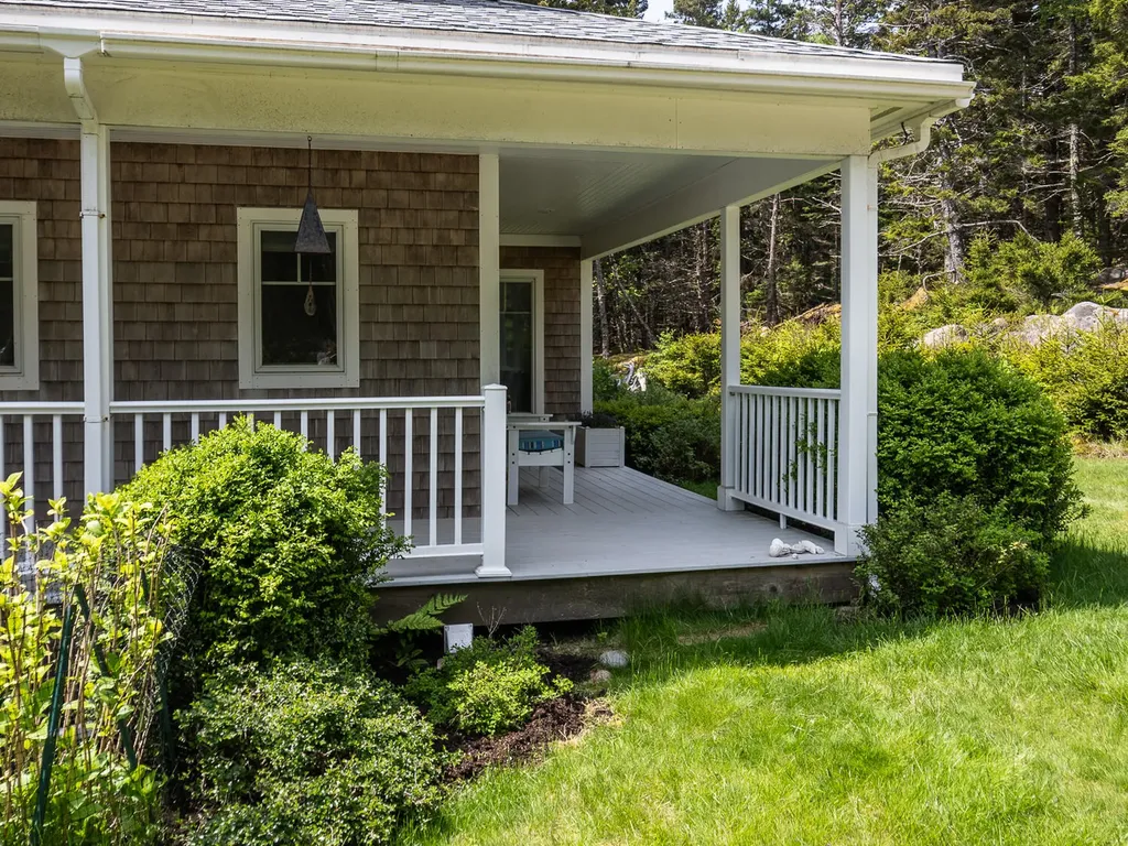 310 Red Point Road Swans Island ME 04685