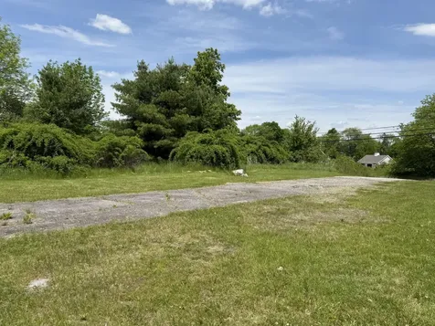 19 Duckpuddle Road Nobleboro ME 04555