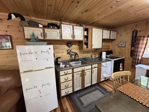 192 Steadmans Landing Road Dover-foxcroft ME 04426