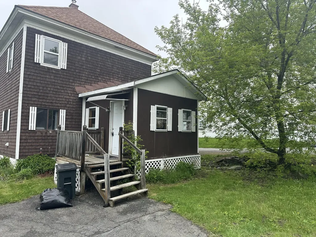16 Allen Street Presque Isle ME 04769