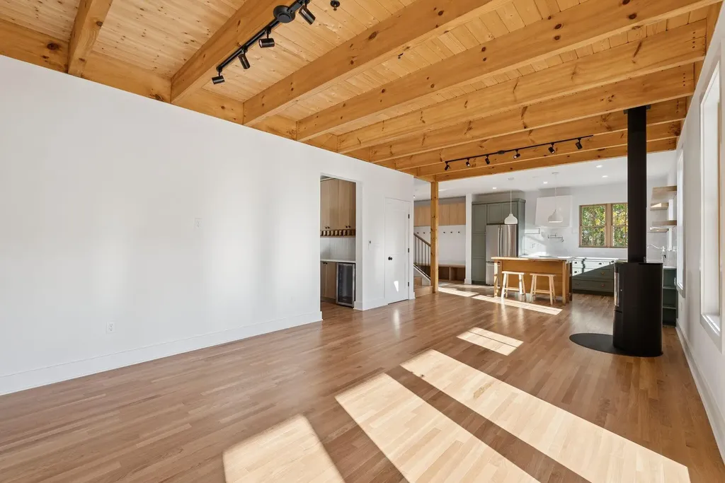 4 Oramel Avenue Portland ME 04103